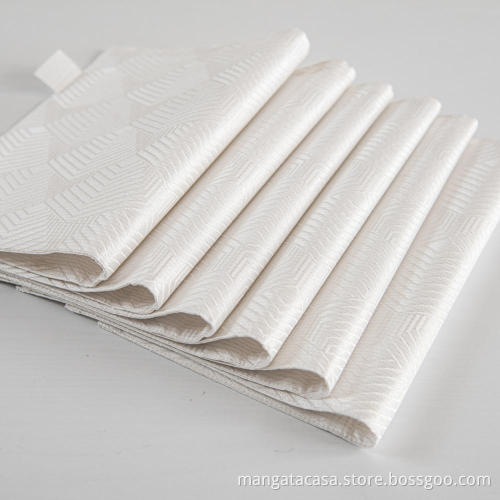 Washable jacquard dining mat